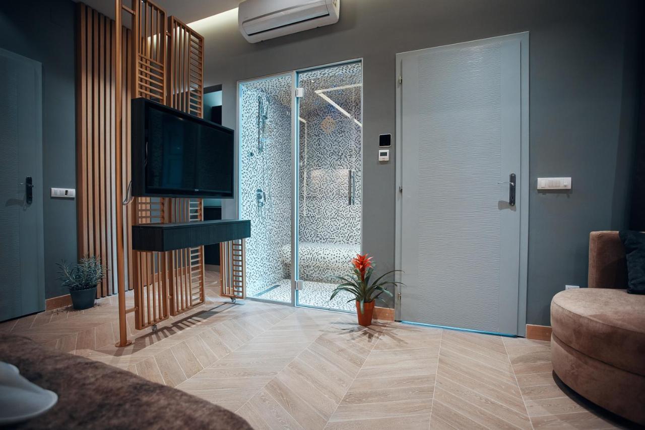 Monza Mirror Apartment Kikinda Exteriér fotografie